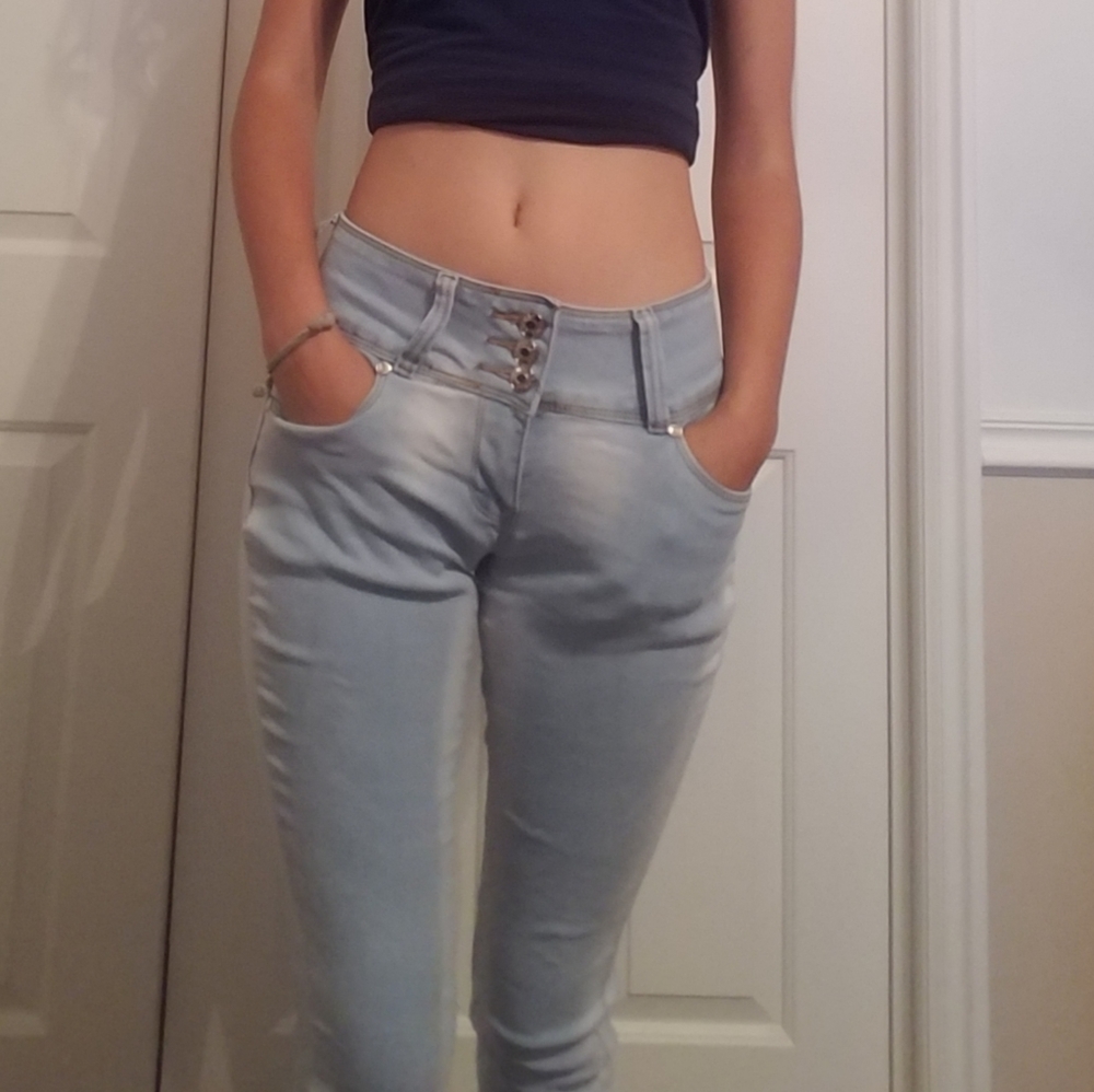 Skinny jeans